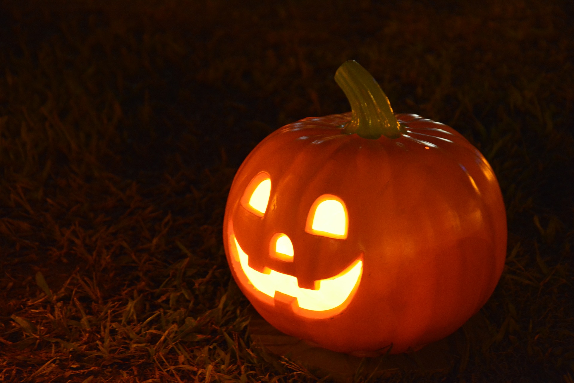 Halloween Safety Tips for Seniors - Dementia Alzheimer's Disease Limited Mobility